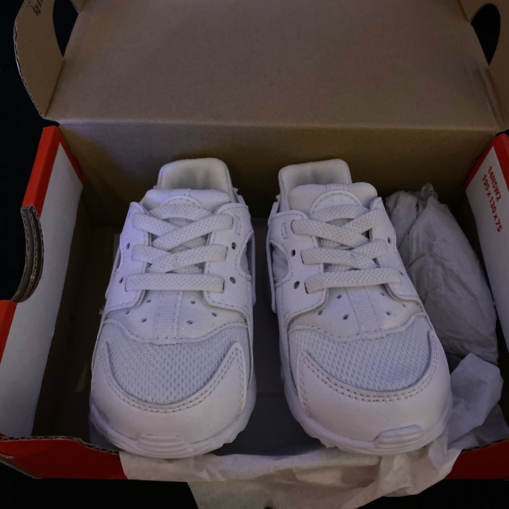 Brand New Nike Toddler Sneakers 4C